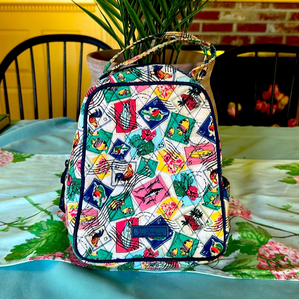 EUC Vera Bradley Cuban Stamps Lunch Box